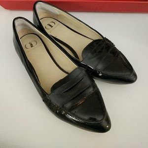 Kelsi Dagger black pointed patent loafers